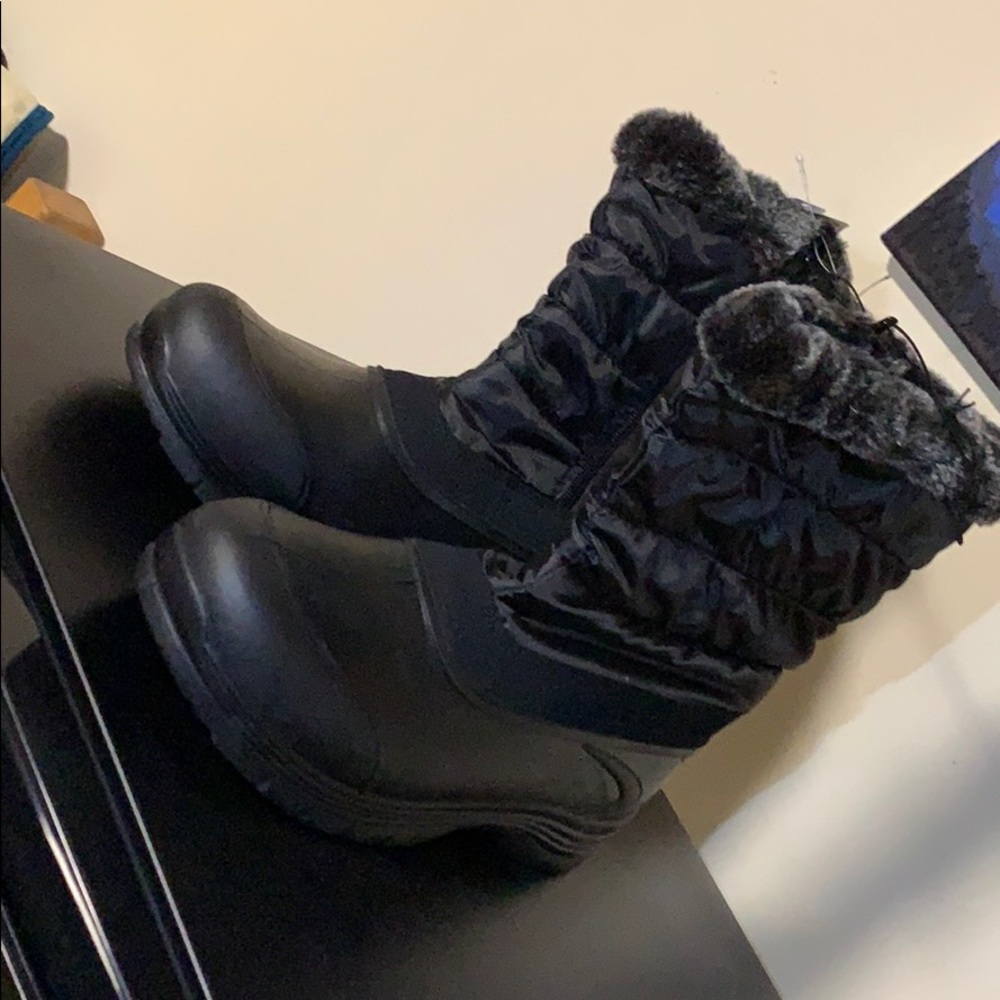 Women’s winter boots